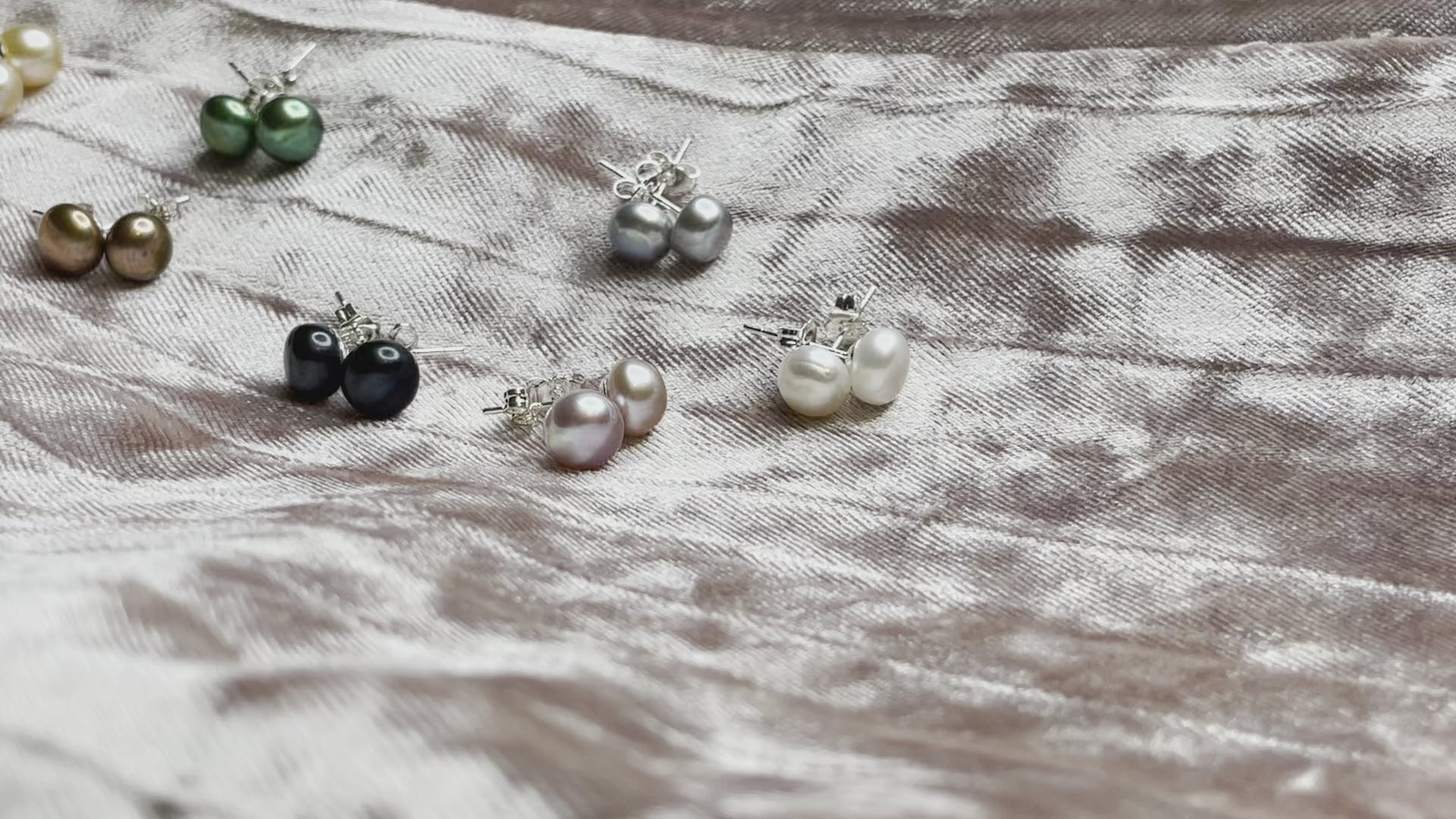 Attention!!! PREORDER!!Perfect pairs- pearl stud collection