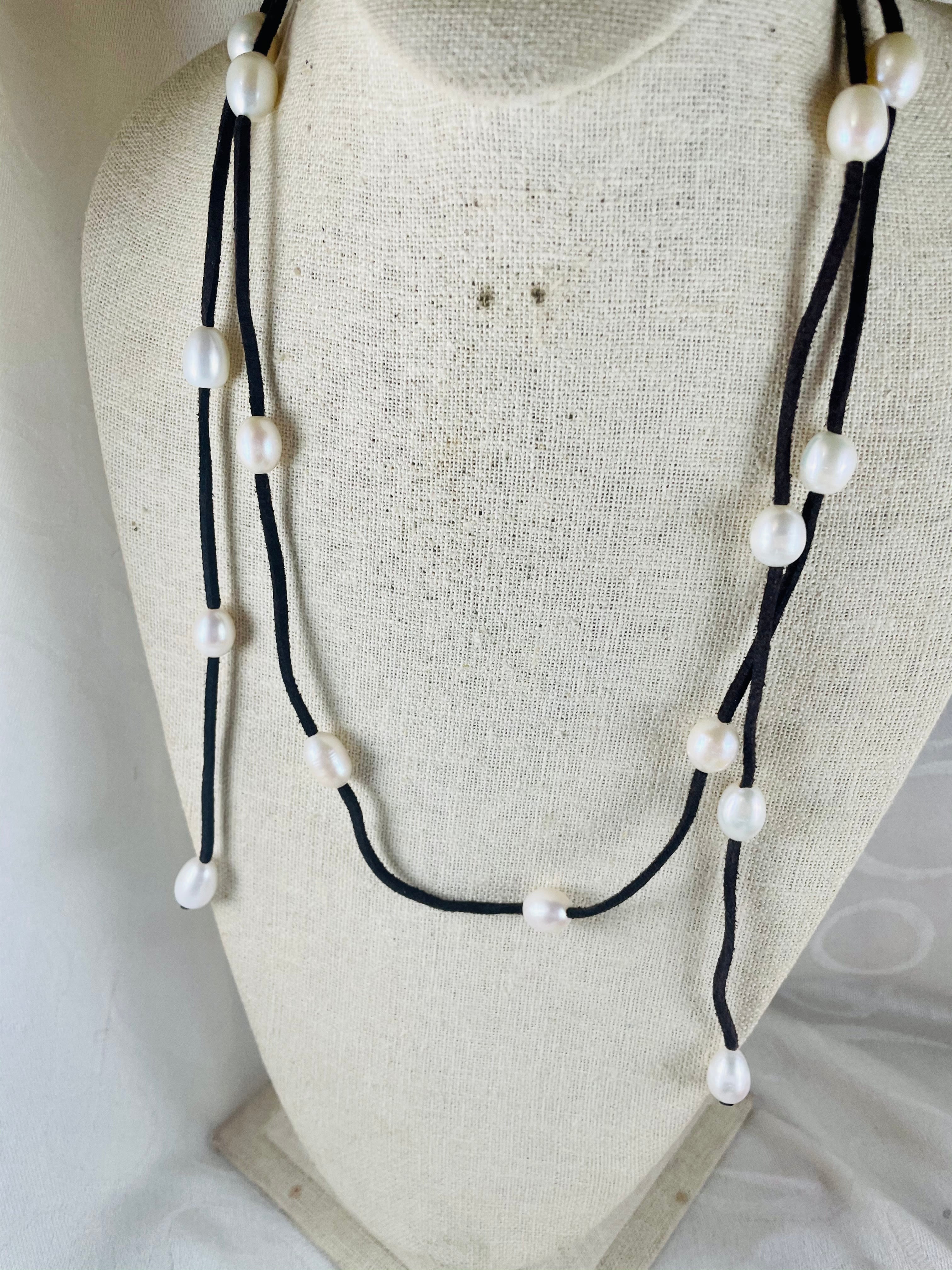 45” Dark brown leather and pearl lariat necklace